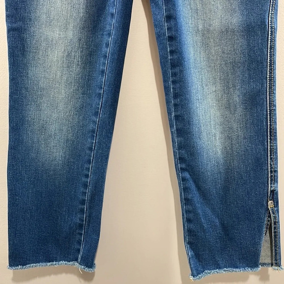NWOT J. McLaughlin Teagan Straight Leg Side Slits Denim Jeans 2 - Picture 3 of 15